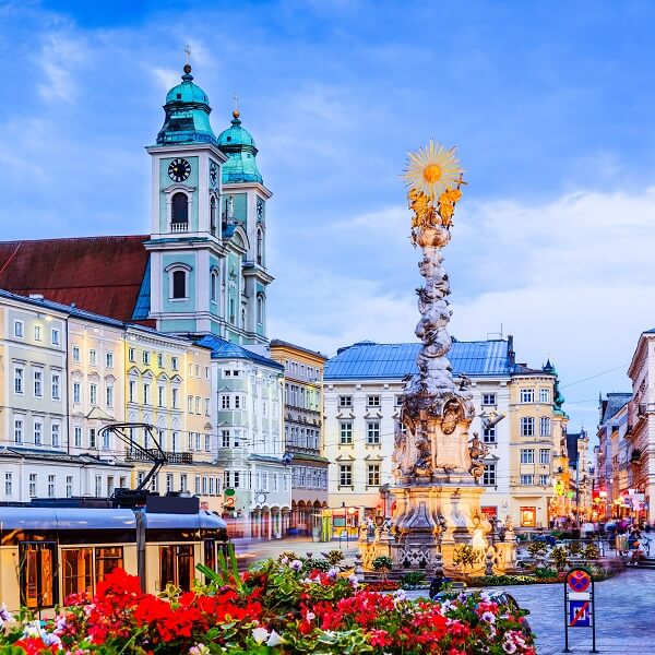 With the Westbahn to Linz