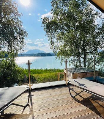 Naturel Chalet AM SEE – Exklusive Auszeit direkt am Faaker See